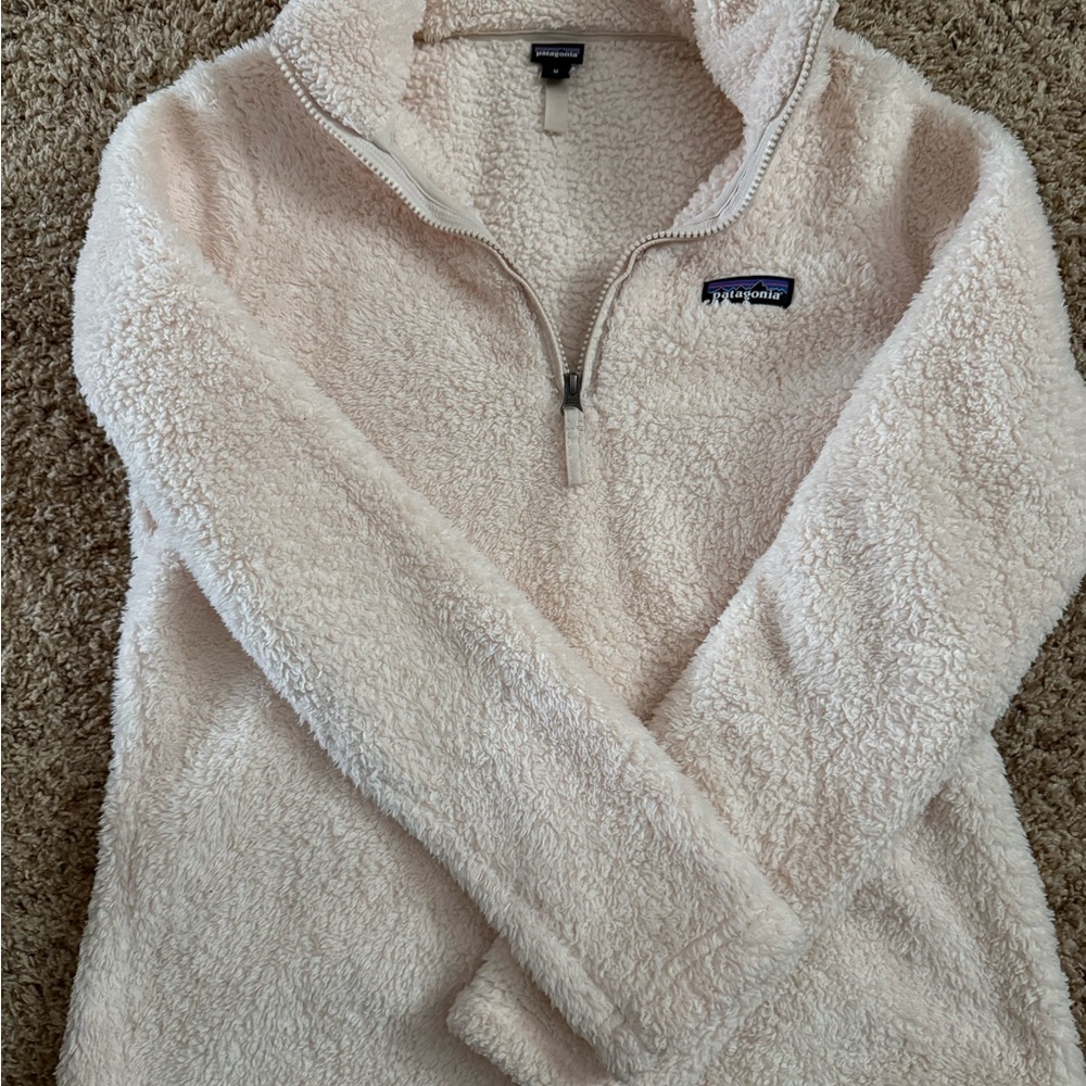 Patagonia Women's Cream Fleece Pullover
